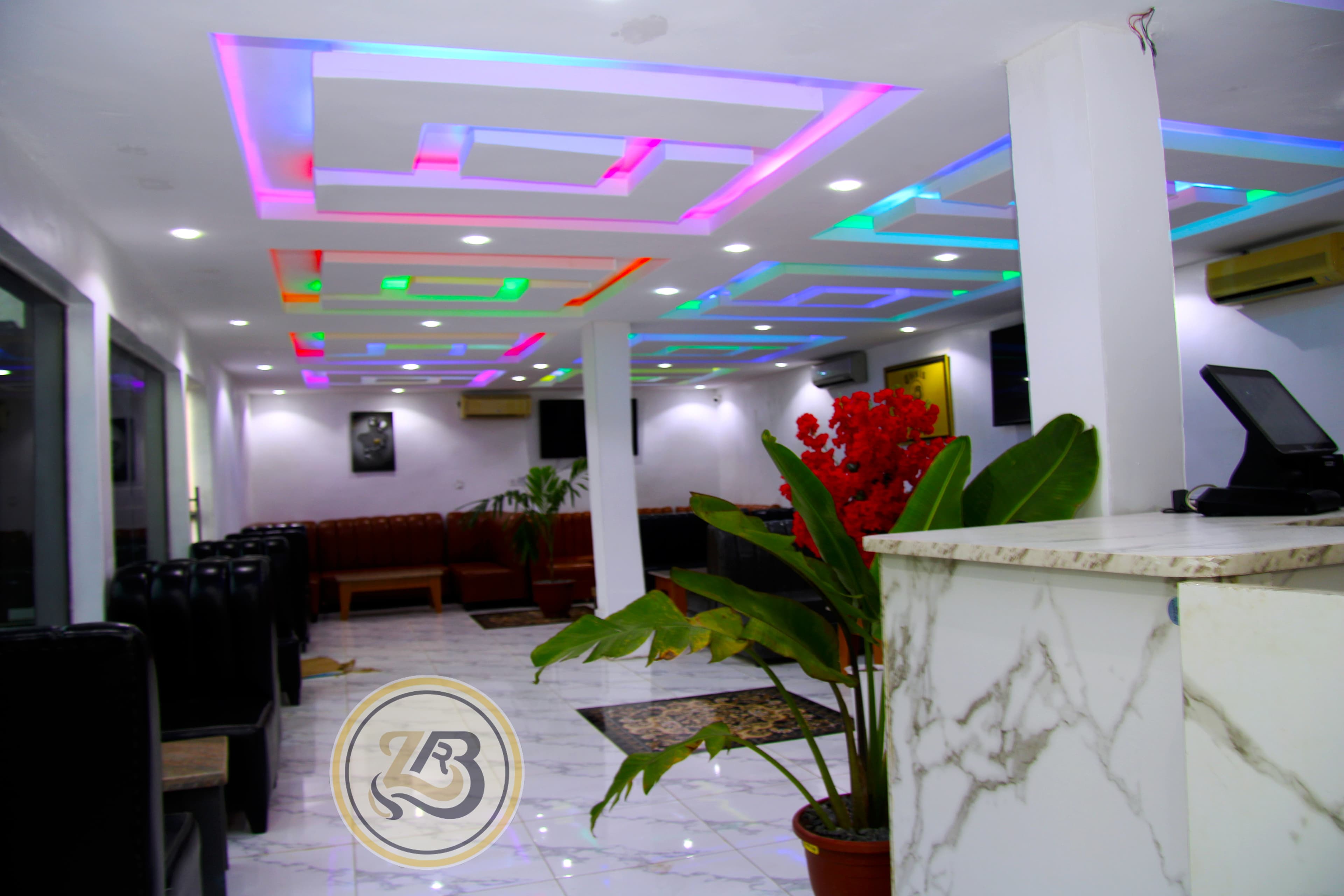 VIP LOUNGES